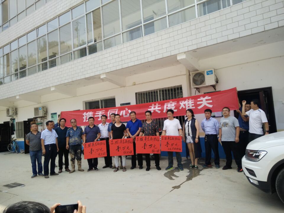 1698BAC9F9ABBA12C5FDB1E04DB63C44.jpg