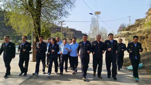 1682471678916173.jpg 8bd30446-83b8-4bf9-9e6c-1a9afa6f7f4a.jpg