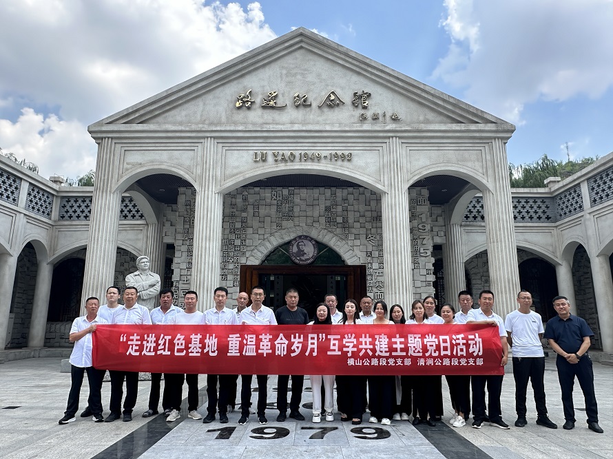 1722244826139193.jpeg 8e7d82589b356074b64830fecb6c1e27.jpeg